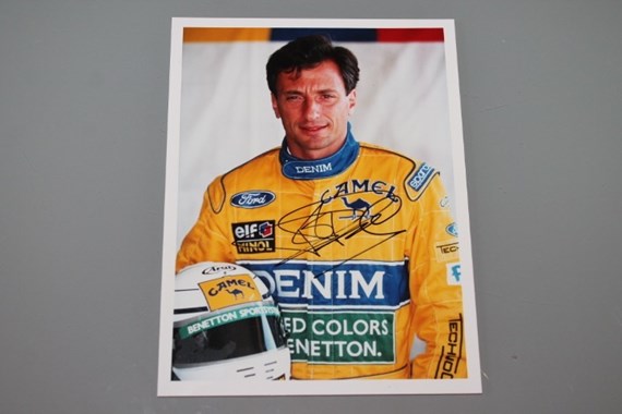 BENETTON SIGNED DRIVER CARD